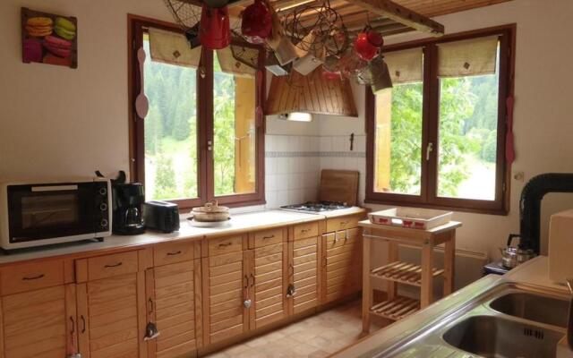 Chalet Arêches-Beaufort, 5 pièces, 14 personnes - FR-1-342-239