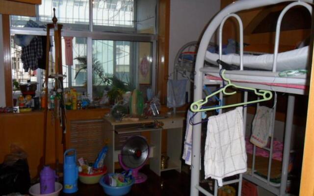 Jinri Friendship Apartment Hongjialou Road
