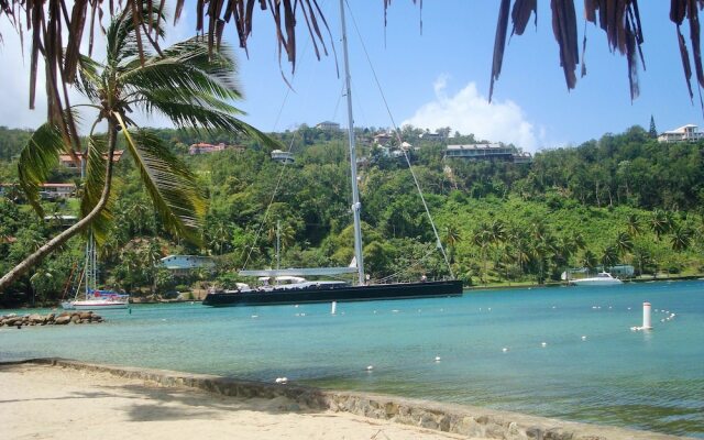Mango Beach Inn
