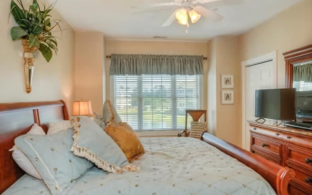 Magnolia Pointe 305-4820