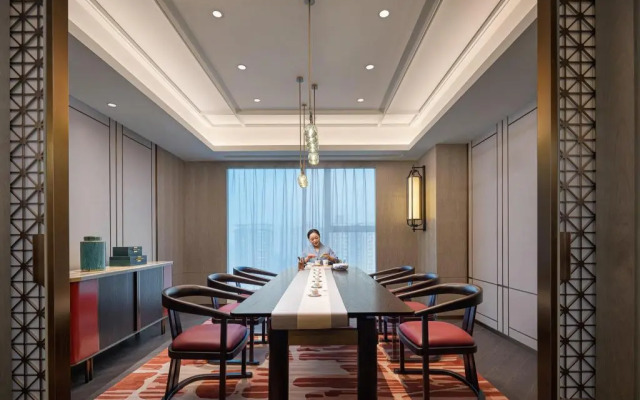 HUALUXE Leshan by IHG