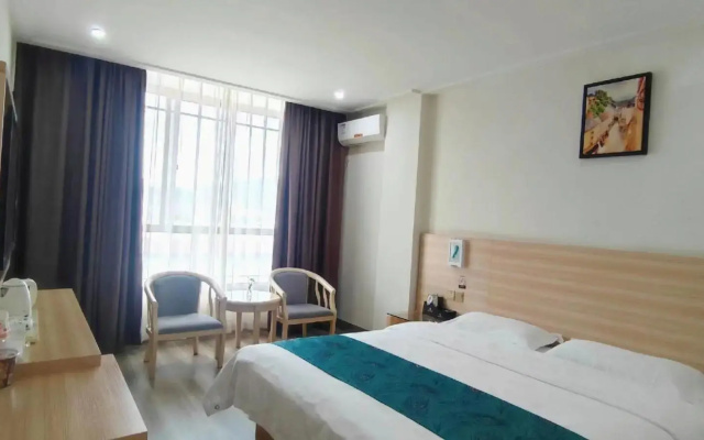 Jingchen Fengrui Hotel
