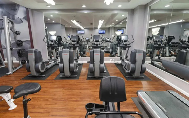 DC Airport Metroline Apartments