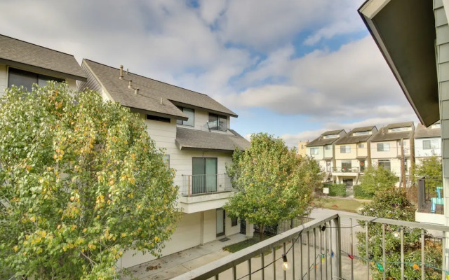 Spacious Eado Getaway < 1 Mi to Toyota Center!