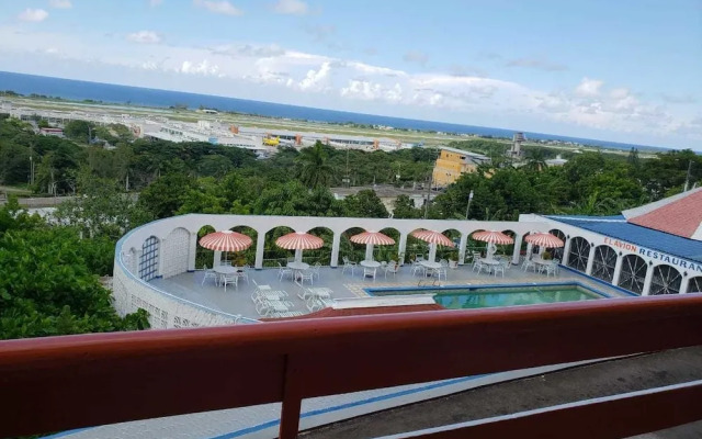 Hotel Montego