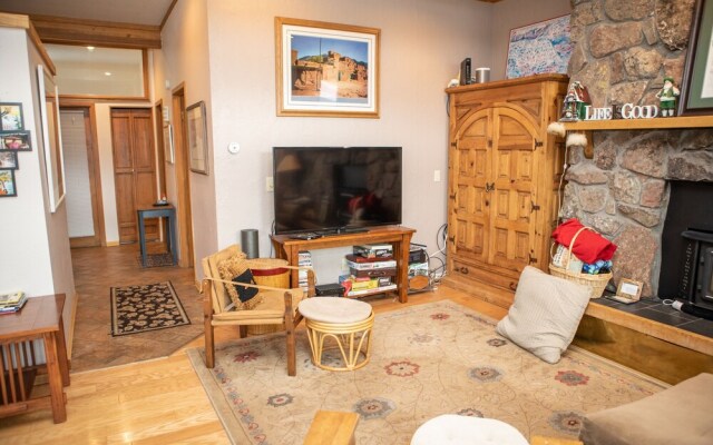 16 Chambertin Townhomes Townhouse