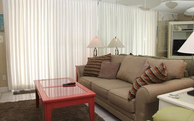 Gulf House 401 3 Bedroom Condo by RedAwning