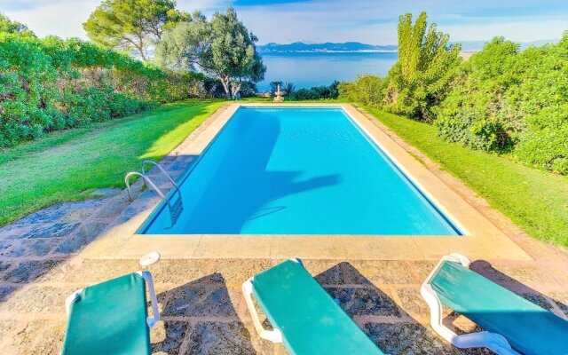 Villa Aquari