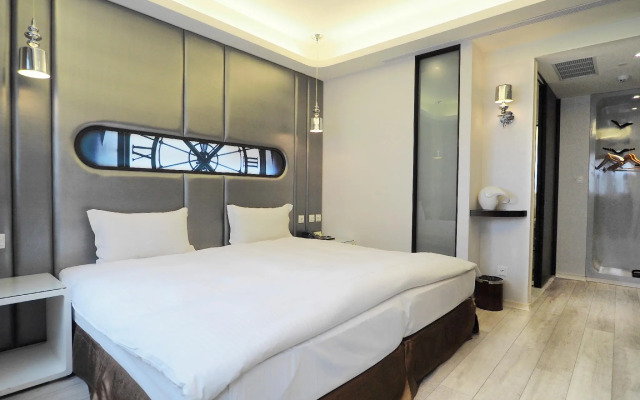 Stay Hotel - Taichung Yizhong