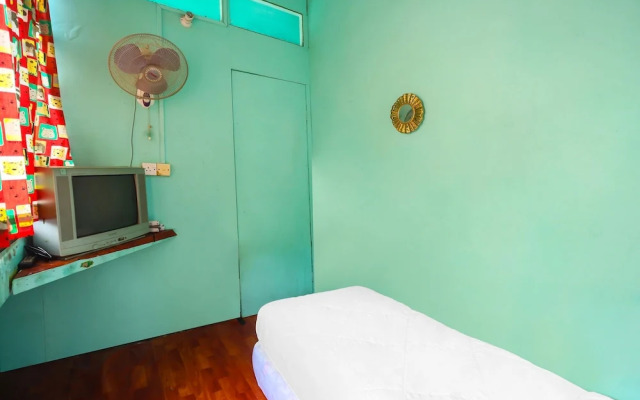 SPOT ON 91732 Rani Homestay Syariah