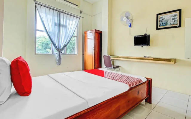 OYO 90226 Penginapan Sederhana Syariah