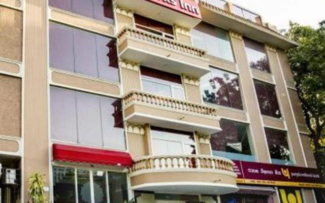 Clarks Inn Nehru Place