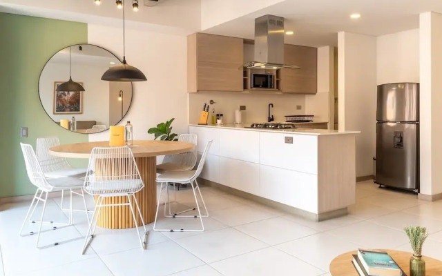 Fancy 3brw/ Balcony in Laureles Medellín
