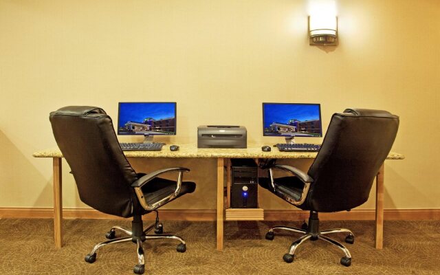 Holiday Inn Express & Suites Chesterfield by IHG