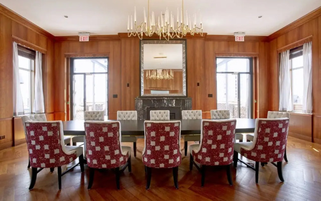 Global Luxury Suites at Rittenhouse Square