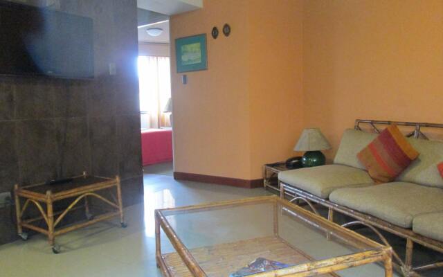 Suites Real Hotel