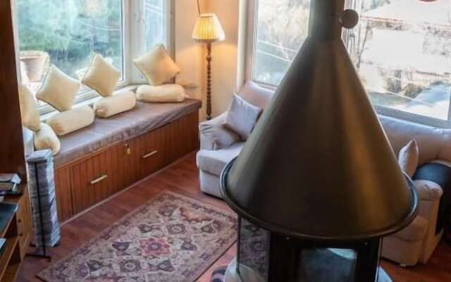 Sarah's Lodge