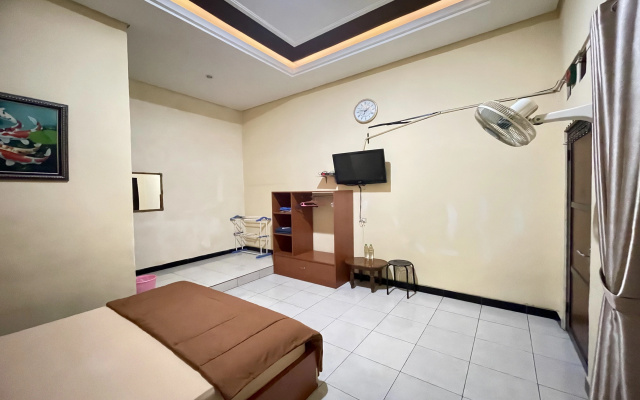 Hotel Ramayana Garut – Guest Rooms – Garut