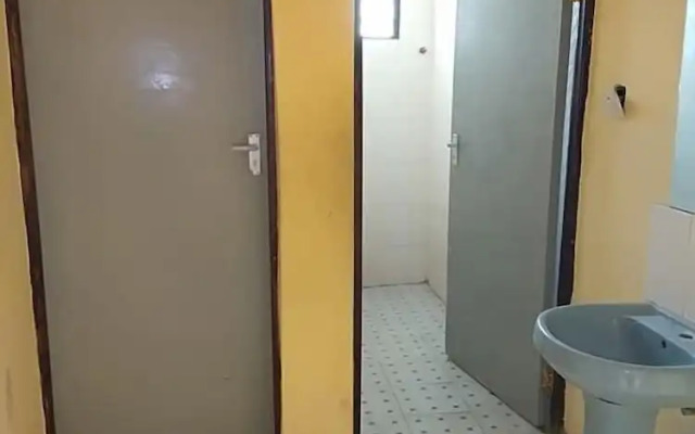 Miritini guest house & restaurant