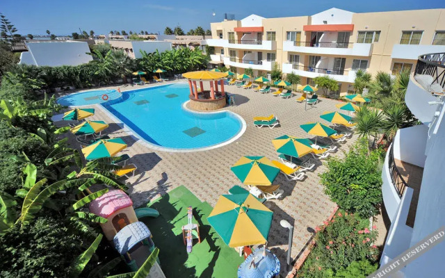 Pelopas Resort Apartments