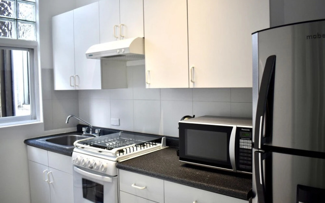 Depto 2bdr en Polanco by Pepe Casas