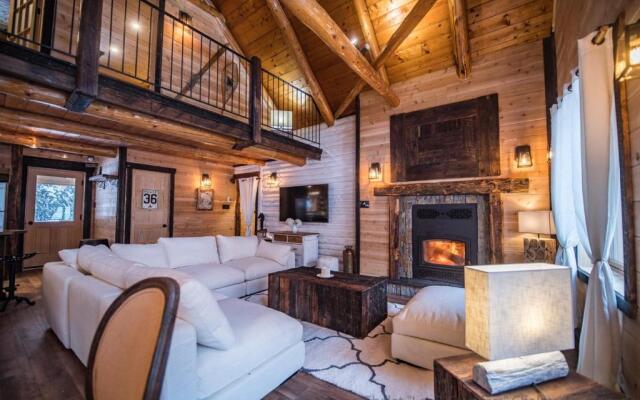 Les 3 Cavaliers - Les Chalets Spa Canada