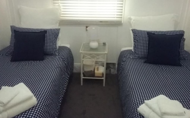 Langley Cottage B & B