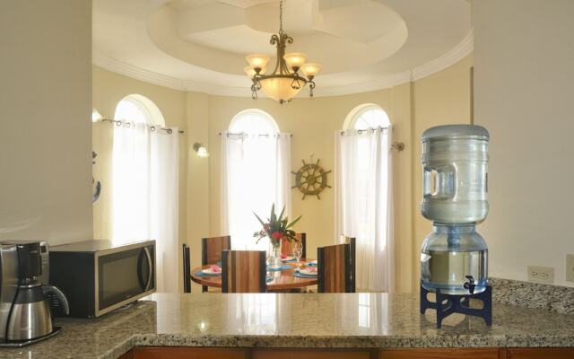 Blue Parrot Beach House