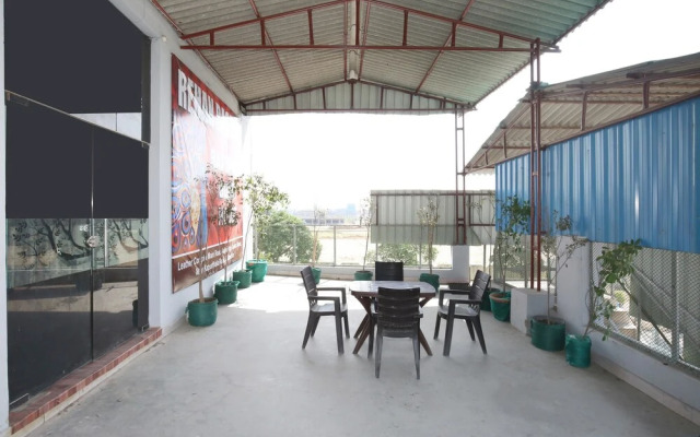 OYO 12871 Rehan Basera