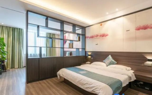 Zheli Fashionable Hotel