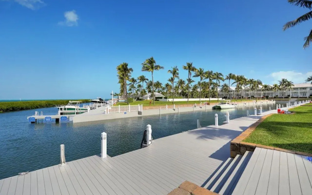 waterfront luxury villa with spectacular sunset views and boat slip 3 bedroom townhouse