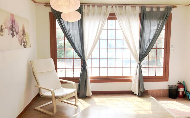 Taean Second Story Pension