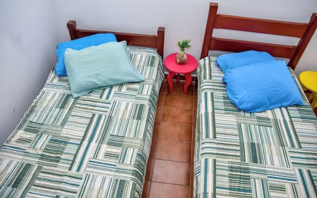 Flat com Piscina e Lazer na Praia de Pitangueiras