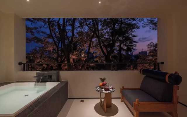 Anlai Rainforest Luxury Resort