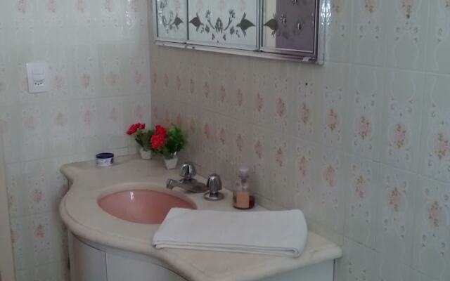 Hostel Scheckinah