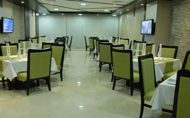 Al Hayat  Suites