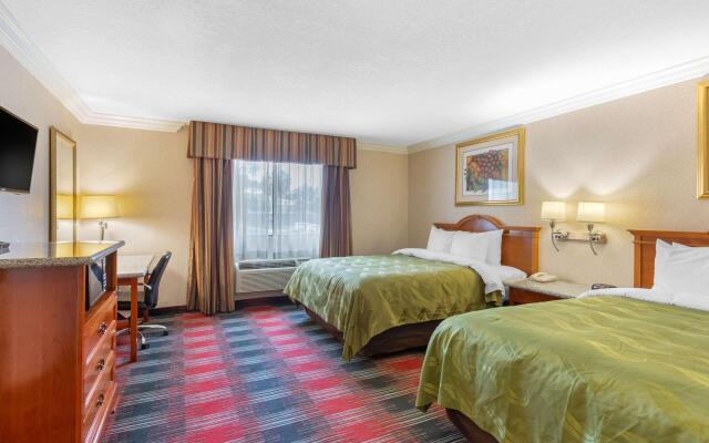 Quality Inn & Suites Oceanside near Camp Pendleton