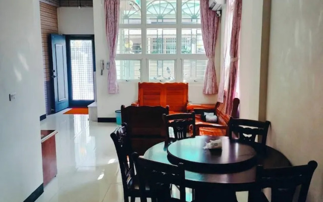 Yilan Hall 2