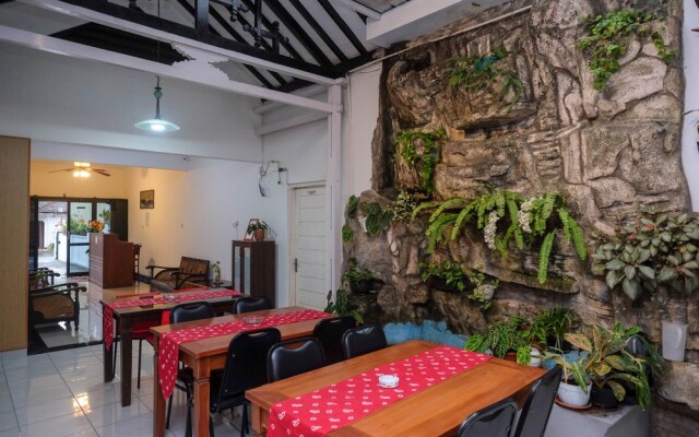 RedDoorz @ Pondok Eyang Obi Sleman