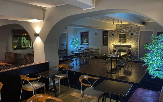 Smithton Hotel