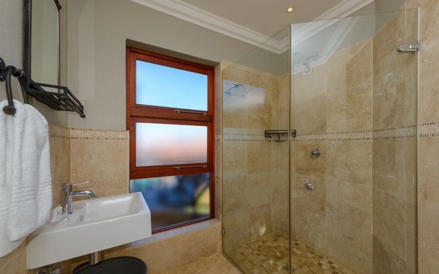 San Lameer Villa Rentals 13925