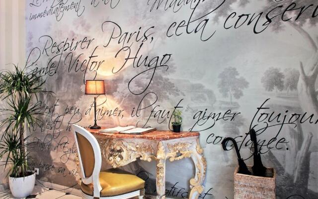 Hotel Romance Malesherbes by Patrick Hayat