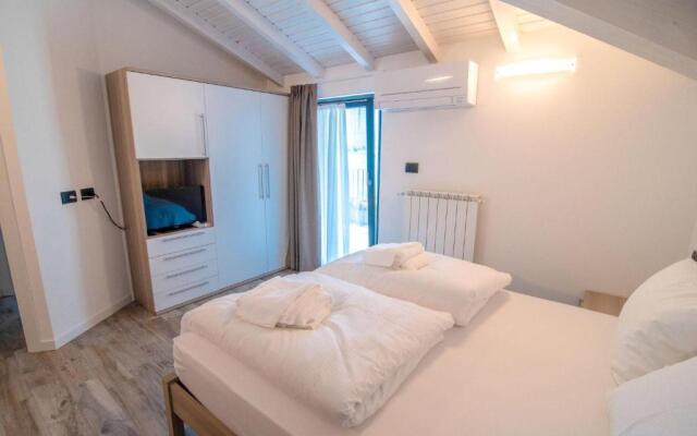 Dascio Silence Ferienwohnung mit Panorama Balkon