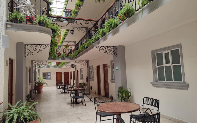 Hotel Marques del Valle