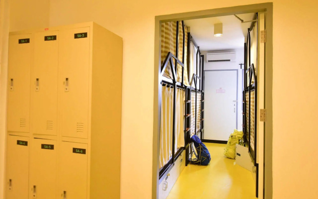 Vimarn Hostel