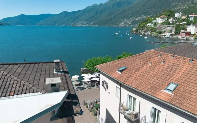 Seven Boutique Hotel
