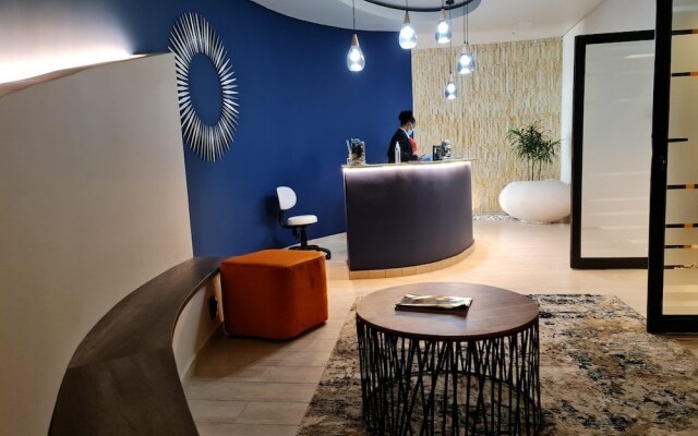 Blueberry Hill Hotel