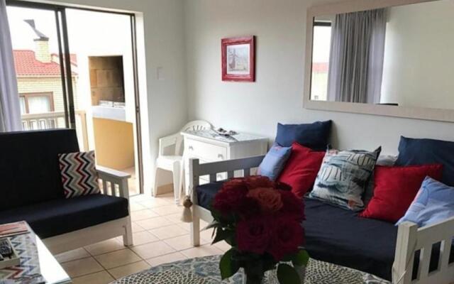 Hartenbos - Bayview 230m from beach
