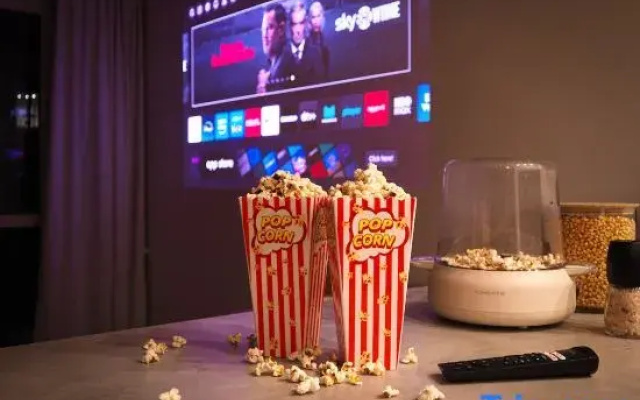 High standard + private cinema + close to Old Town