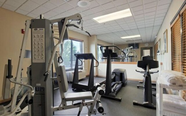 Holiday Inn Express & Suites Prospect Heights